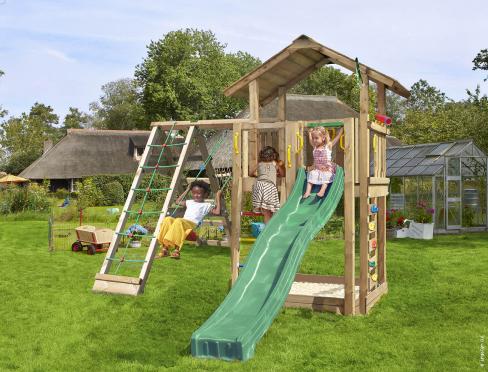 Jungle Chalet | Parque infantil de madera con columpio y red de escalada