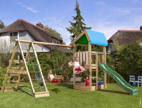 Jungle Home | Parque infantil de madera con columpio y red de escalada