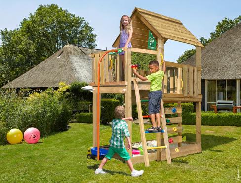 Jungle Cubby | Parque infantil de madera con poste de bombero
